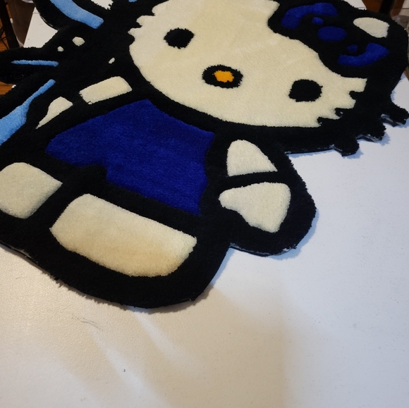 Hello Kitty Handmade Custom Tufted Rug - Picture 3 of 3